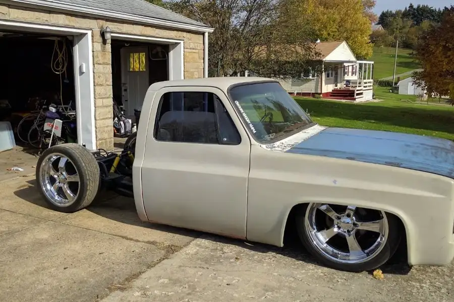 lowered bagged chevy c10 project truck